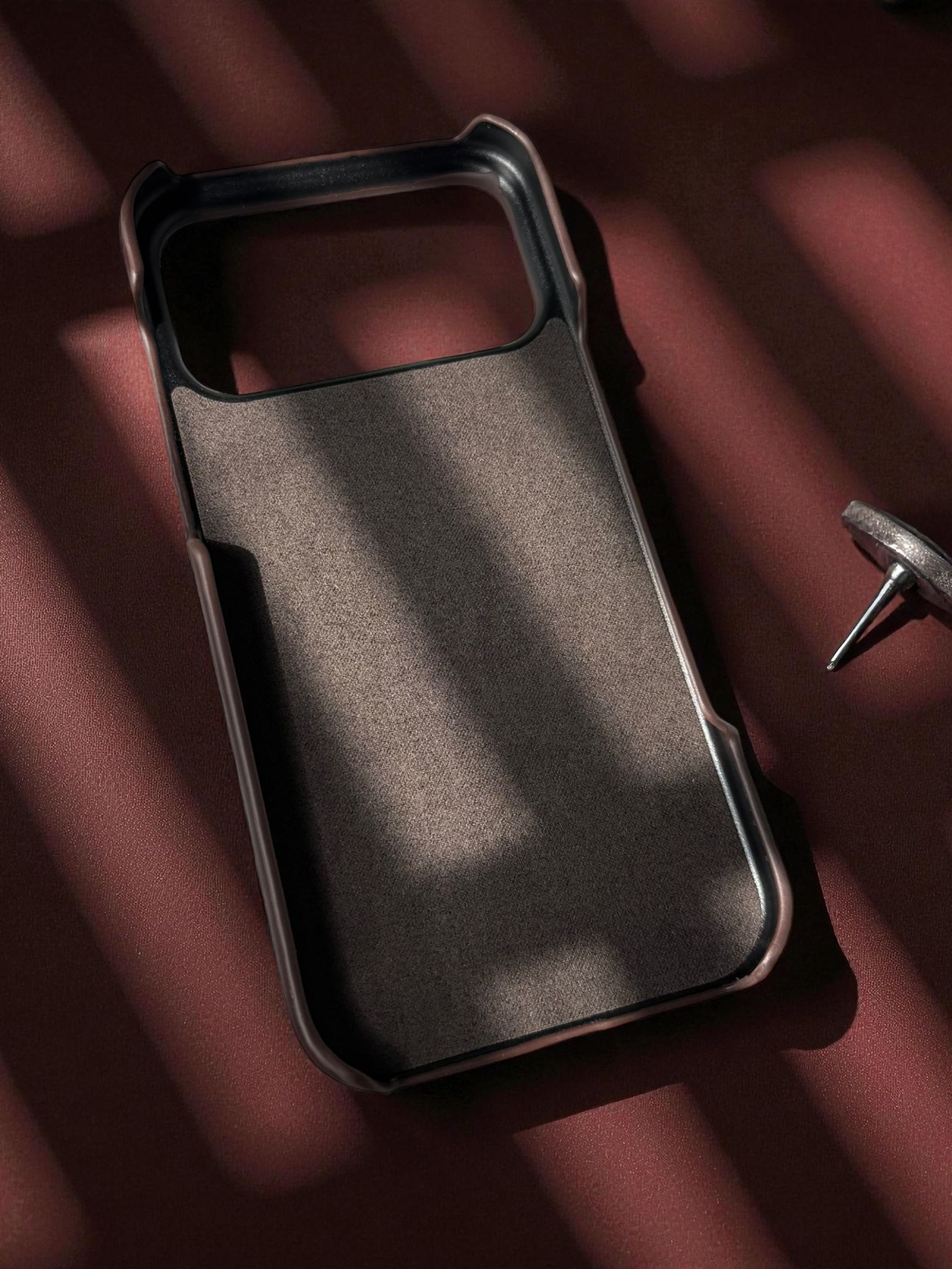 KindCase iPhone 17 PRO (Navy Blue) Natural Leather Case